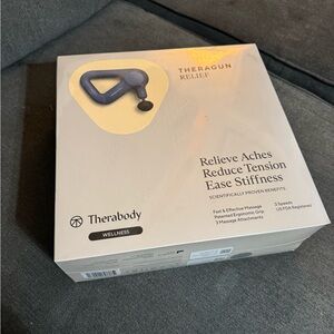 Therabody Theragun Relief NIB